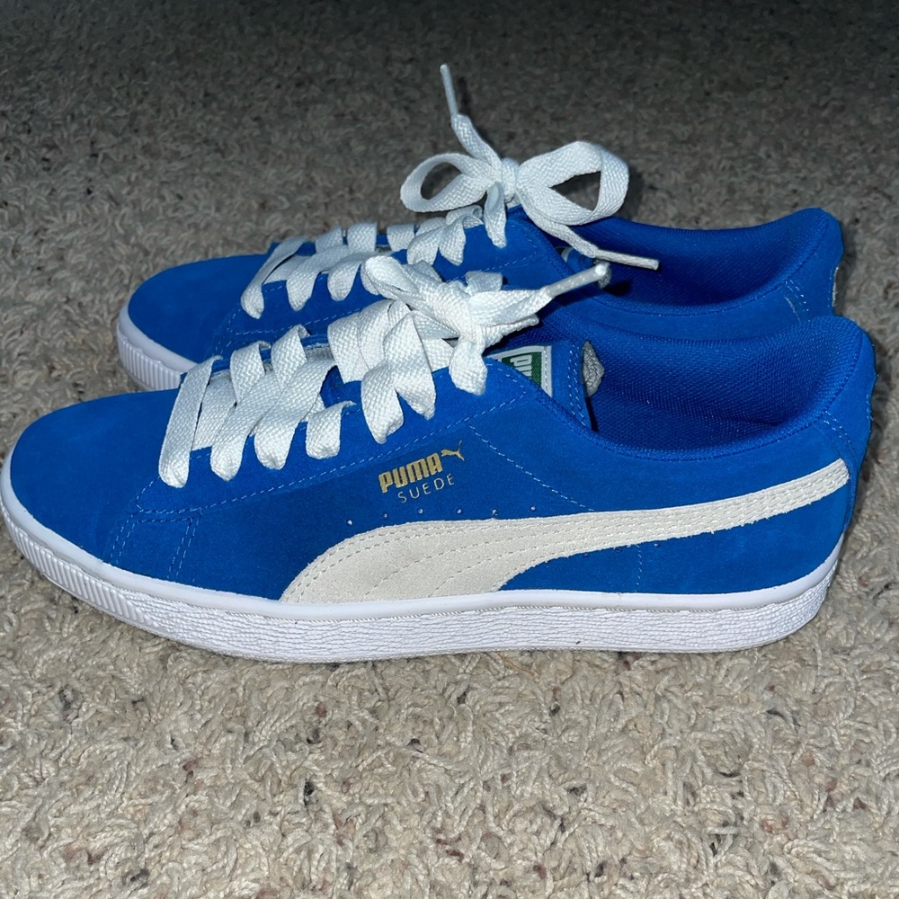 Puma Suede (Size 6.5y=8W)